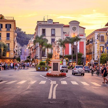 B&B Mamma Sorrento Holidays Buitenkant foto